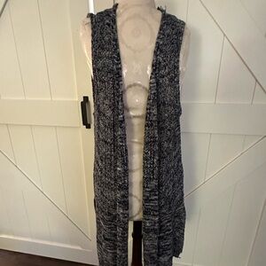 Extra large, navy and white long sweater vest